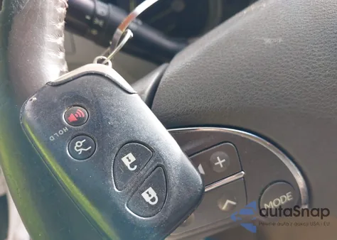 2011 Lexus Es 350 z USA, uszkodzony, nr VIN JTHBK1EG2B2466842